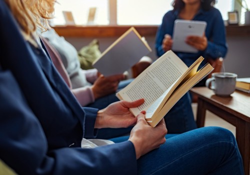 Book Club Etiquette: Making the Most of Your Meetings